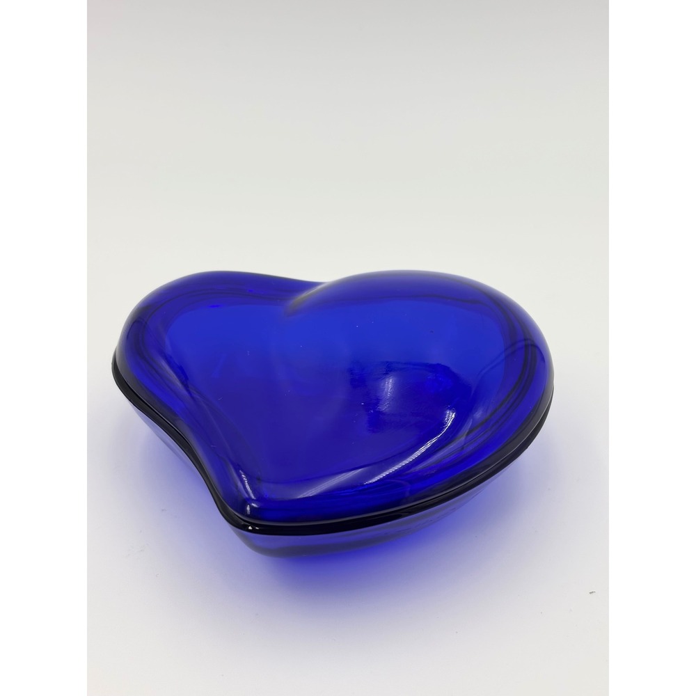 Tiffany & Co Elsa Peretti Cobalt Blue‎ Glass Heart Lidded Trinket Box